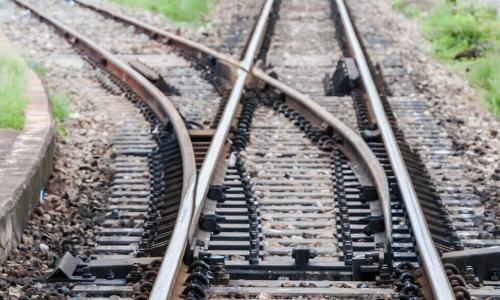 train track and sidetrack leading off of main line