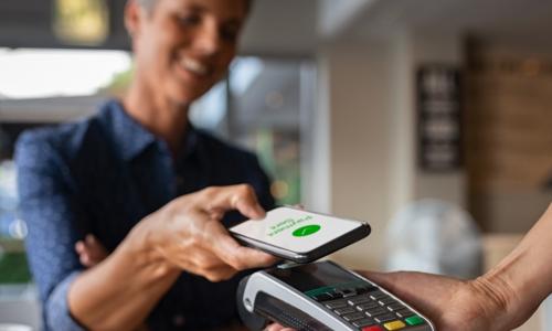 contactless payment with smartphone